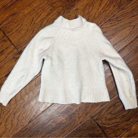 Everlane recycled cashmere waffle knit crop sweater - Picture 3 of 7
